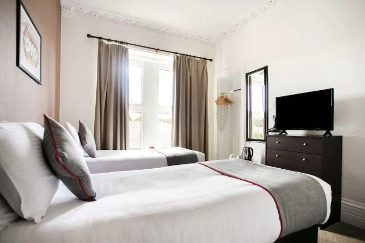 Corner Hotel Carnoustie Ngoại thất bức ảnh