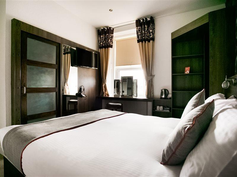 Corner Hotel Carnoustie Ngoại thất bức ảnh