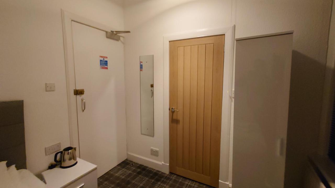 Corner Hotel Carnoustie Ngoại thất bức ảnh