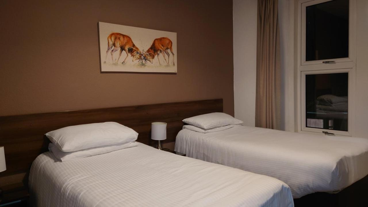 Corner Hotel Carnoustie Ngoại thất bức ảnh