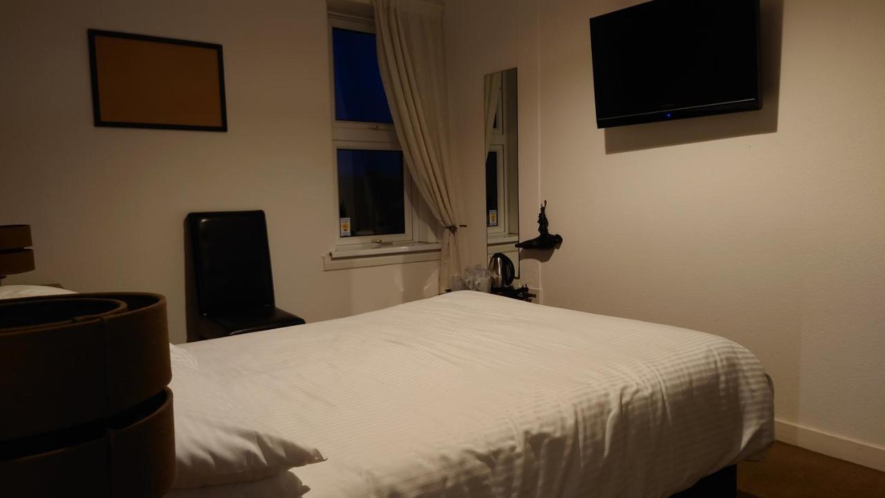 Corner Hotel Carnoustie Ngoại thất bức ảnh