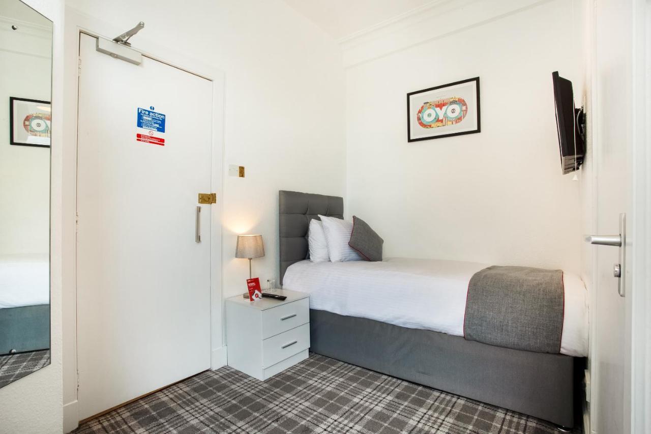 Corner Hotel Carnoustie Ngoại thất bức ảnh
