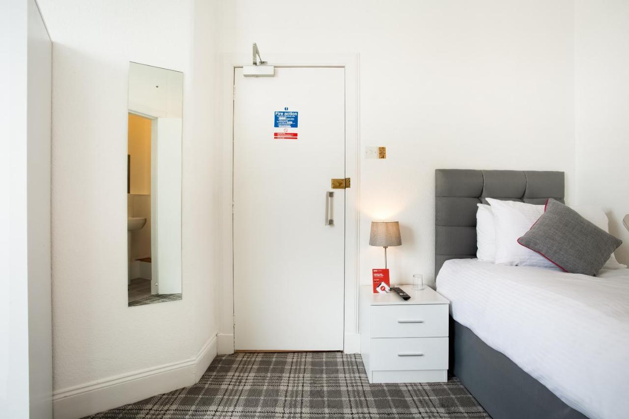Corner Hotel Carnoustie Ngoại thất bức ảnh